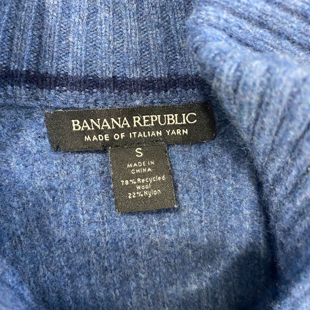 🔥 Italian Yarn Wool Blue Waffle Knit Collared Henley Sweater Banana Republic S - Picture 5 of 8